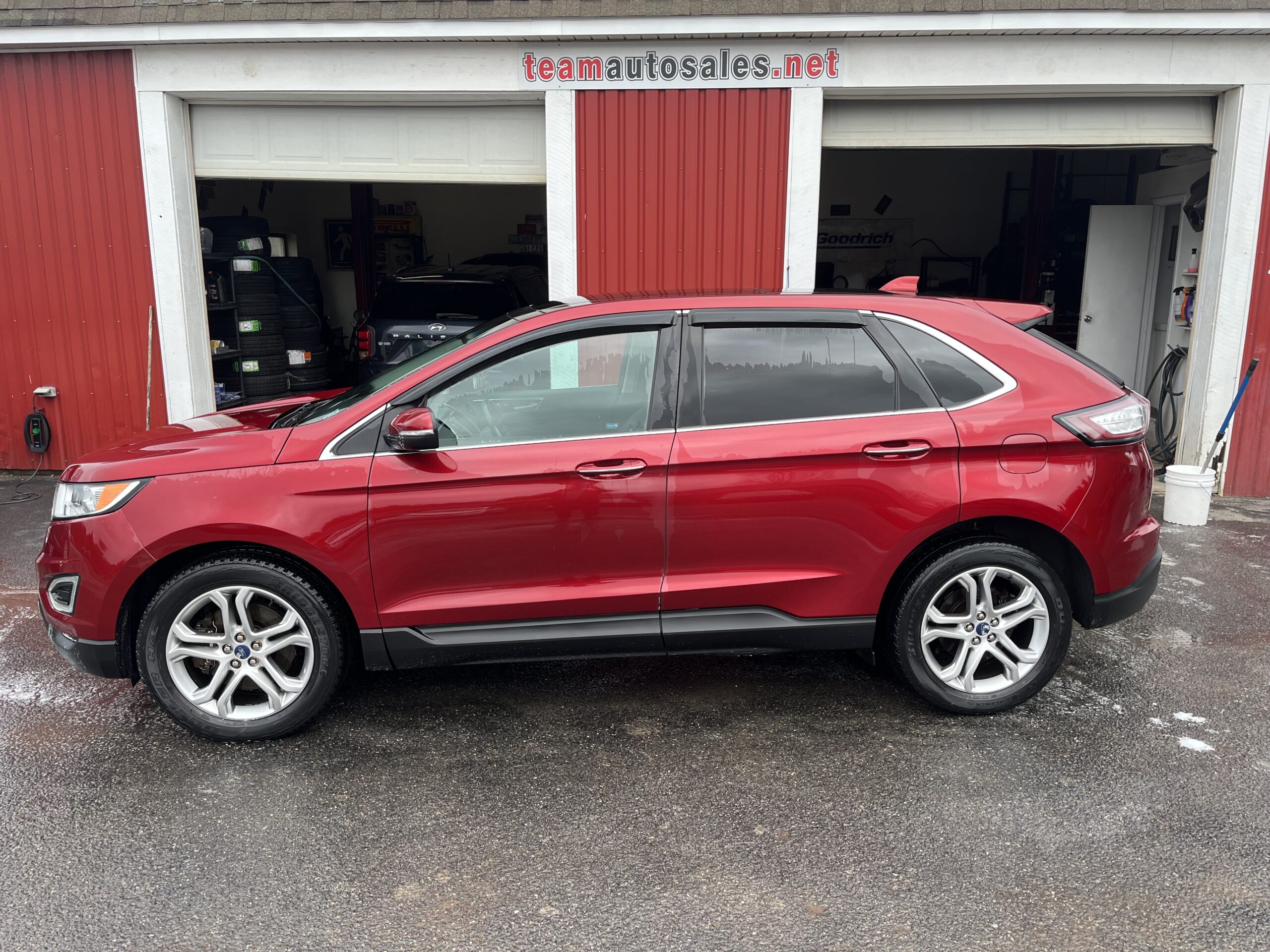 2015 Ford Edge